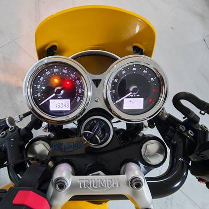 TRIUMPH STREET CUP 